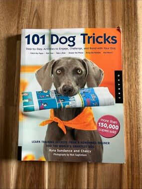 101 Dog Tricks Book